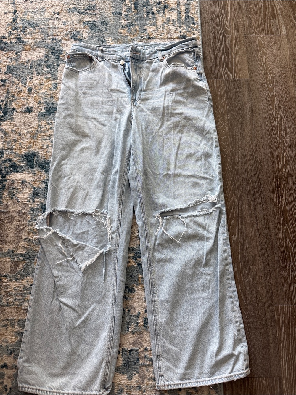 American Eagle Outfitters Light Blue Distressed Wide-Leg Jeans